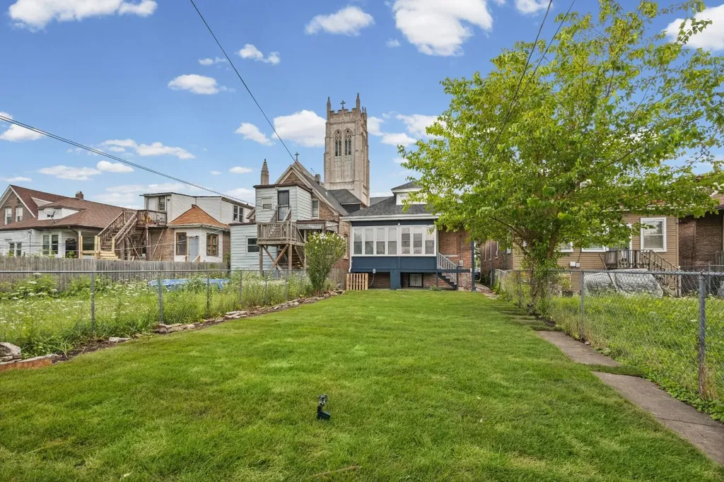 7830 South Throop Street Chicago IL 60620