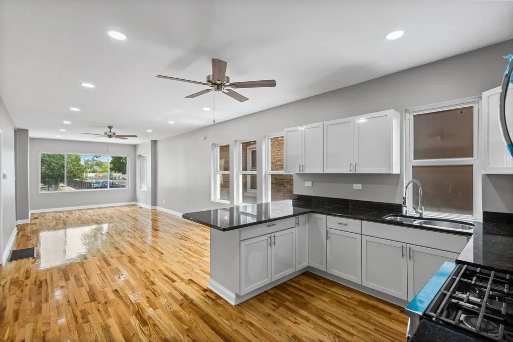 7830 South Throop Street Chicago IL 60620