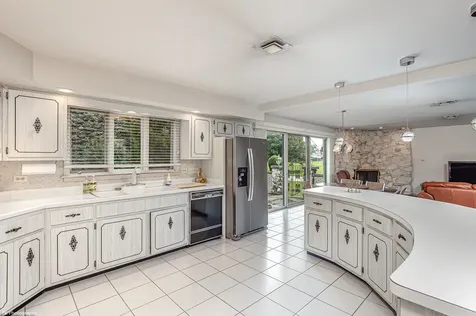12138 South Cheyenne Drive Palos Heights IL 60463