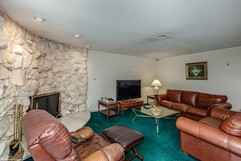 12138 South Cheyenne Drive Palos Heights IL 60463