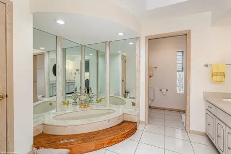 12138 South Cheyenne Drive Palos Heights IL 60463