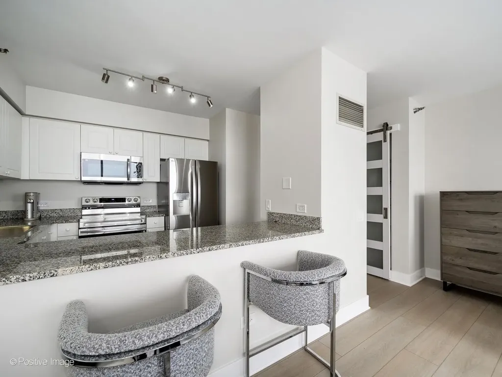 512 North Mcclurg Court Chicago IL 60611