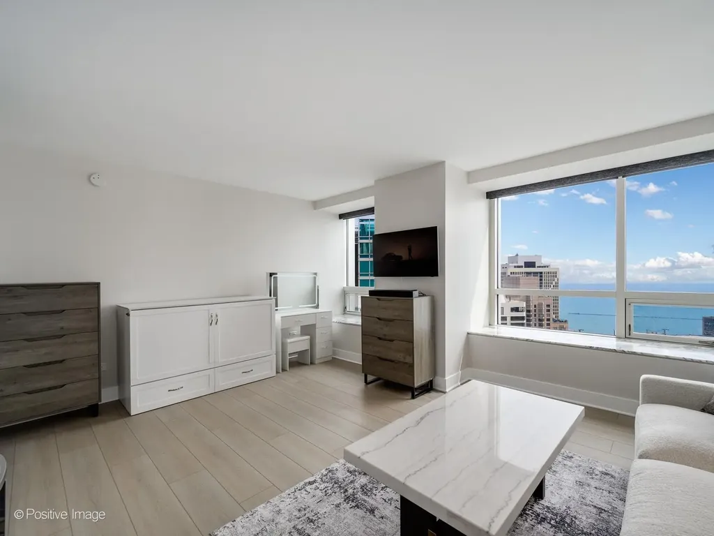 512 North Mcclurg Court Chicago IL 60611
