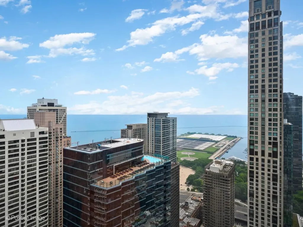 512 North Mcclurg Court Chicago IL 60611