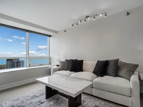 512 North Mcclurg Court Chicago IL 60611