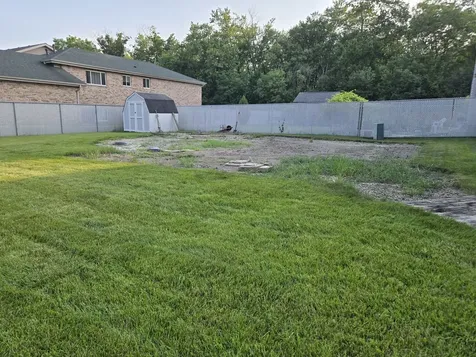 78 West 31st Street Steger IL 60475
