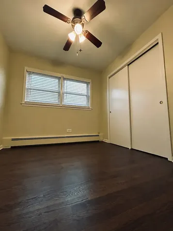 6345 West Raven Street Chicago IL 60646