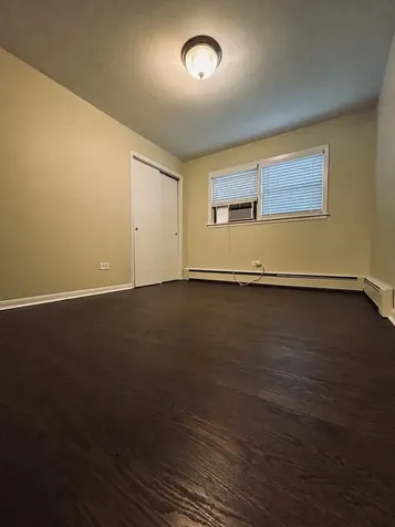 6345 West Raven Street Chicago IL 60646