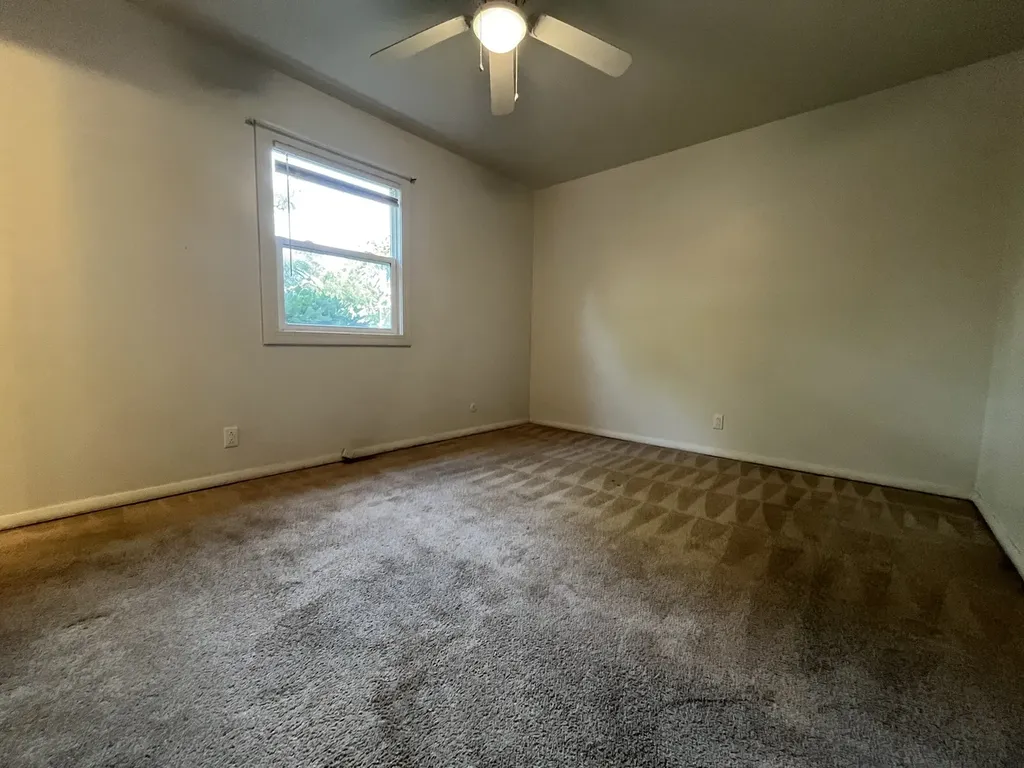 149 Mellbrook Road Bolingbrook IL 60440