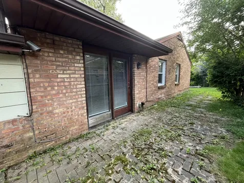149 Mellbrook Road Bolingbrook IL 60440