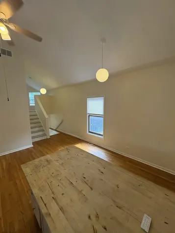 712 West 17th Street Chicago IL 60616