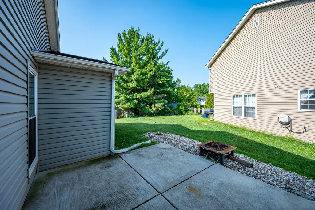 1846 Shetland Road Naperville IL 60565