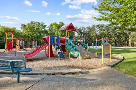 1791 Barnhill Drive Mundelein IL 60060