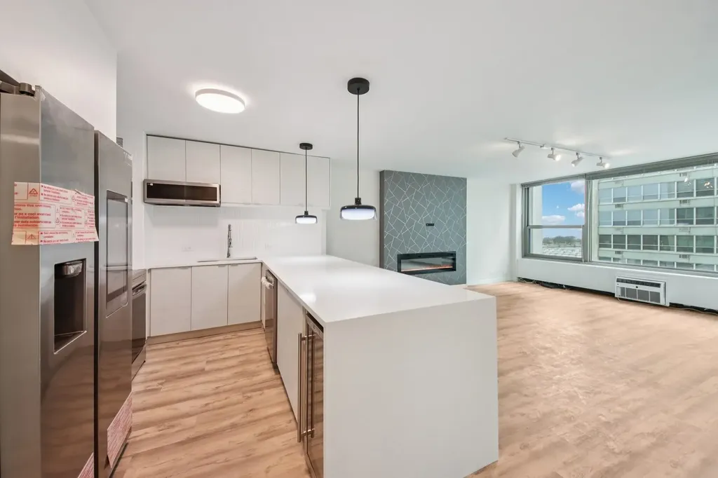 3600 North Lake Shore Drive Chicago IL 60613