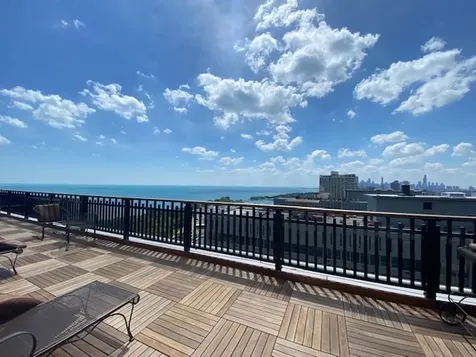 3600 North Lake Shore Drive Chicago IL 60613