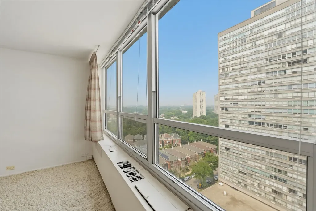 4800 South Chicago Beach Drive Chicago IL 60615