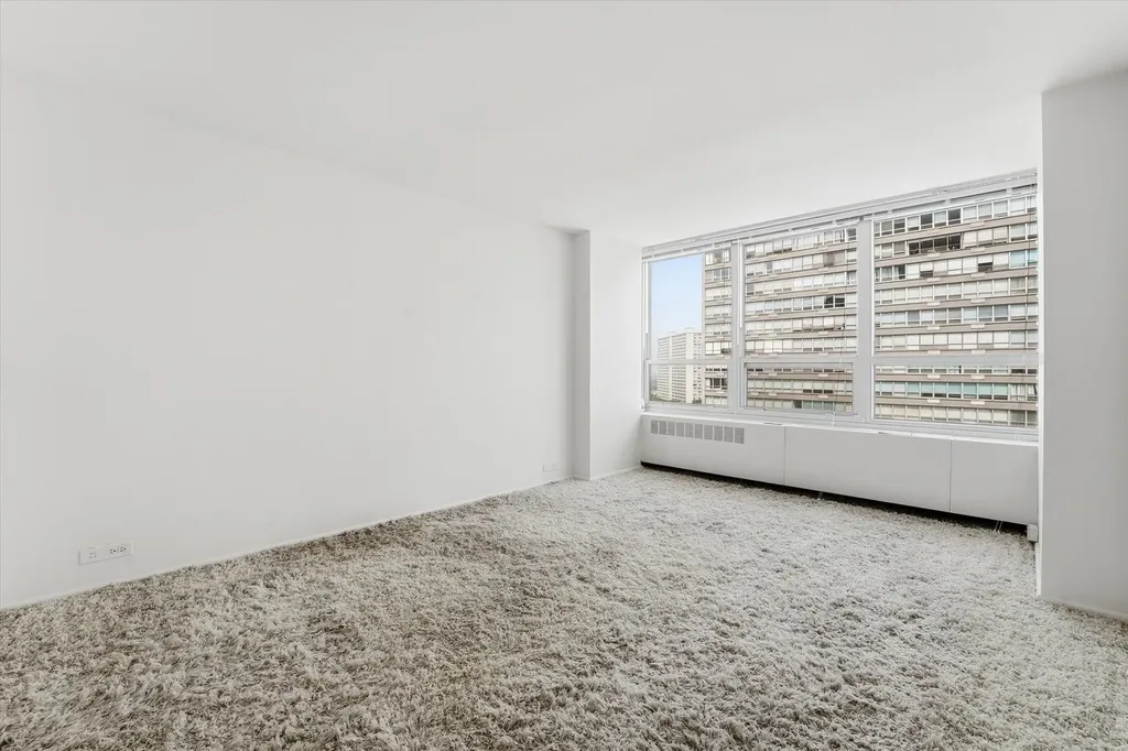 4800 South Chicago Beach Drive Chicago IL 60615