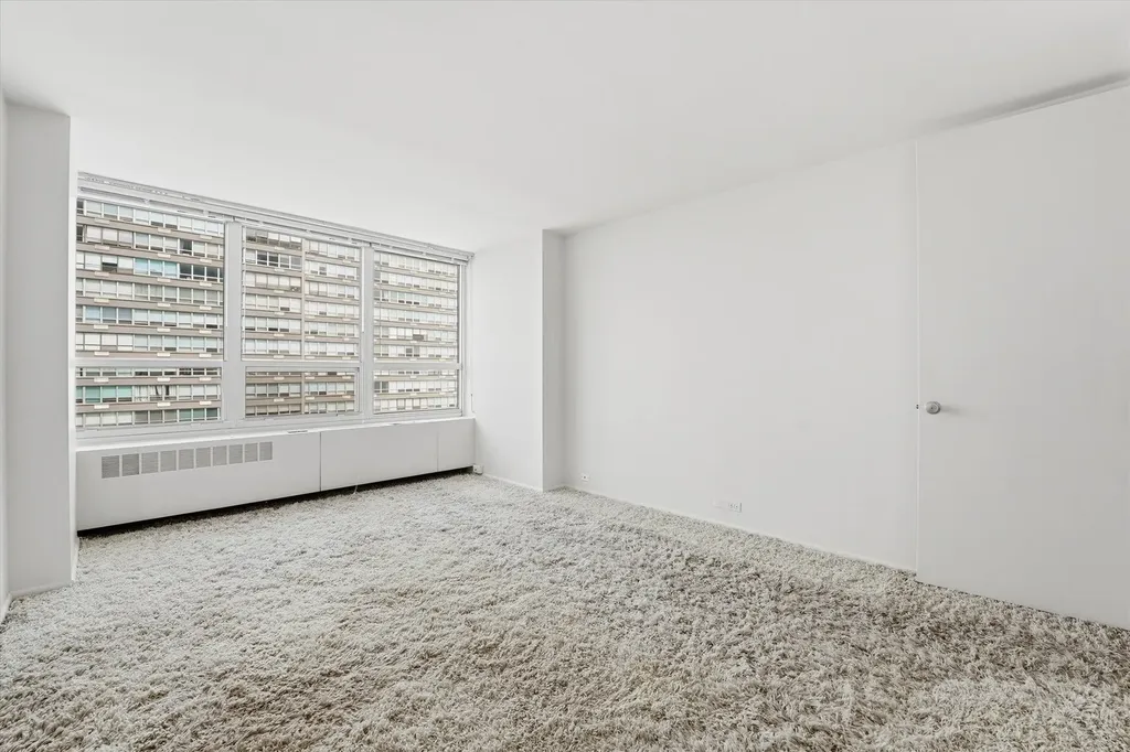 4800 South Chicago Beach Drive Chicago IL 60615
