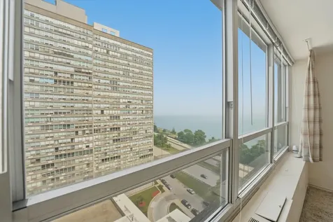 4800 South Chicago Beach Drive Chicago IL 60615
