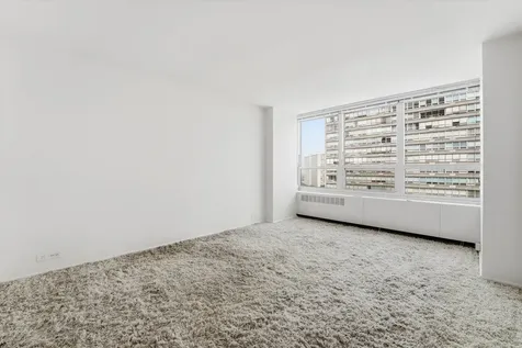 4800 South Chicago Beach Drive Chicago IL 60615