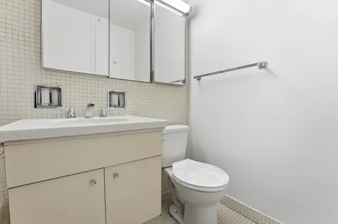 4800 South Chicago Beach Drive Chicago IL 60615