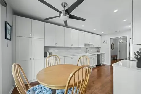 1125 Lake Cook Road Northbrook IL 60062