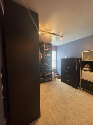2833 Apple Avenue Waukegan IL 60085