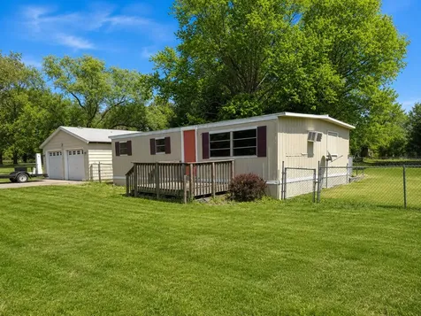 628 North Hilltop Road Peoria IL 61604