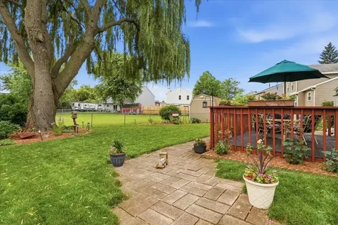 1860 Carl Drive Round Lake Beach IL 60073