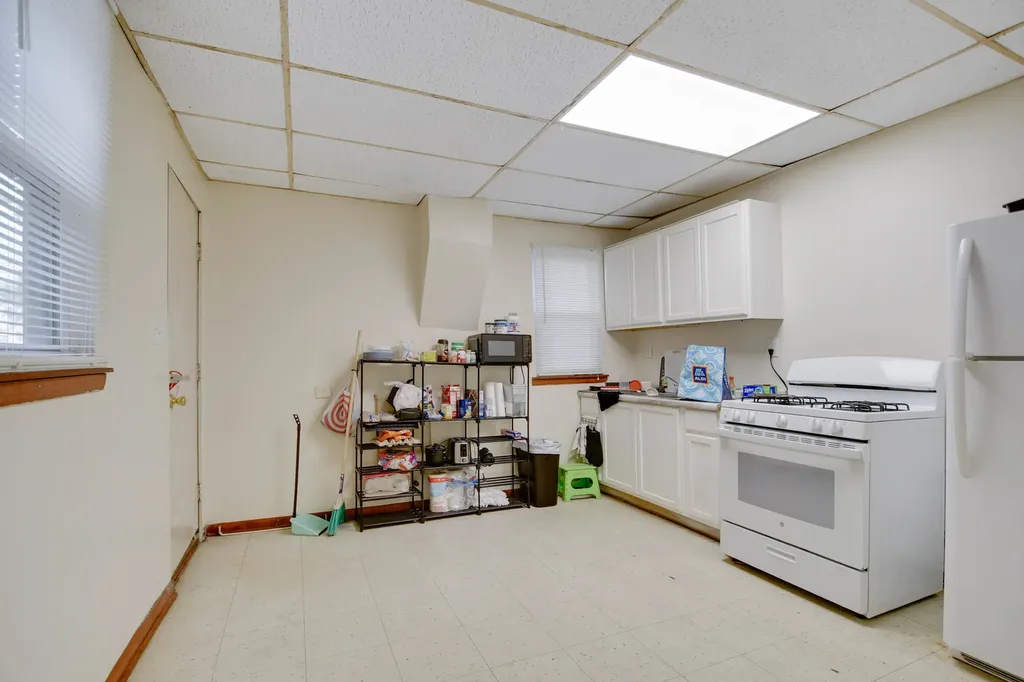 2854 West 38th Place Chicago IL 60632