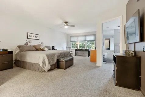 130 Chambord Court Bloomingdale IL 60108