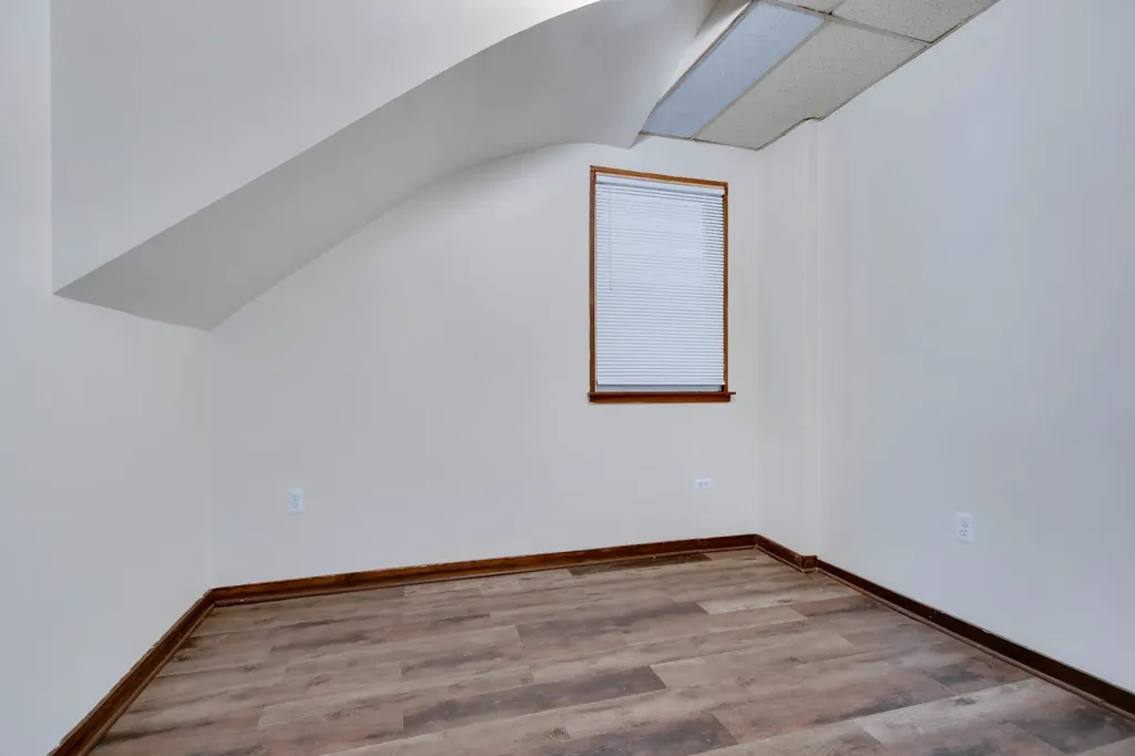 2856 West 38th Place Chicago IL 60632