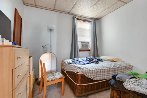 2856 West 38th Place Chicago IL 60632