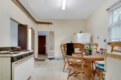 2856 West 38th Place Chicago IL 60632