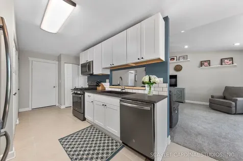 3120 Gresham Lane W Aurora IL 60504