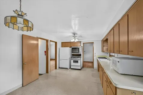 2804 North Winnebago Street Rockford IL 61103