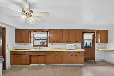 2804 North Winnebago Street Rockford IL 61103