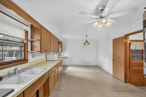 2804 North Winnebago Street Rockford IL 61103