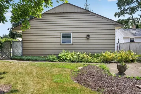 2804 North Winnebago Street Rockford IL 61103