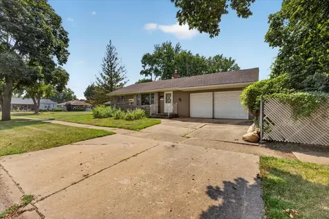 2804 North Winnebago Street Rockford IL 61103
