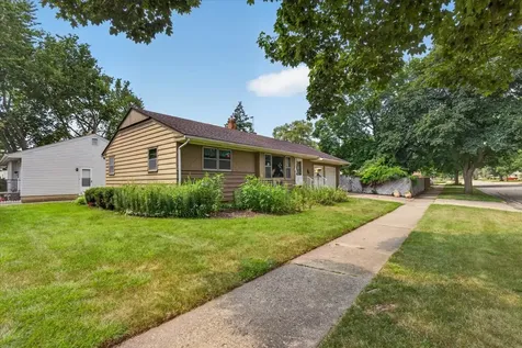 2804 North Winnebago Street Rockford IL 61103