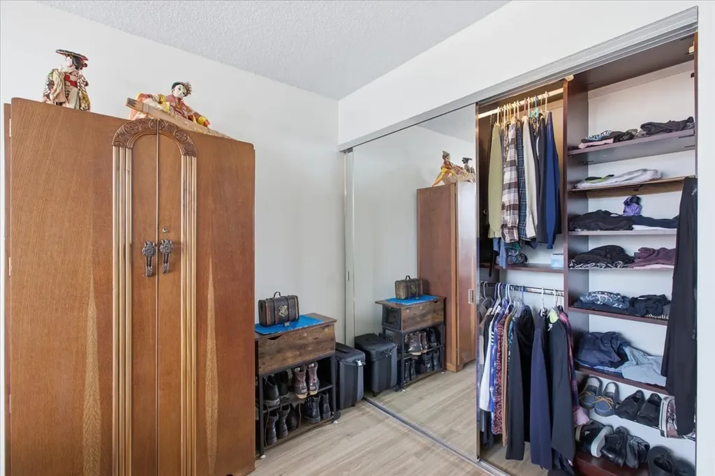 33 West Delaware Place Chicago IL 60610