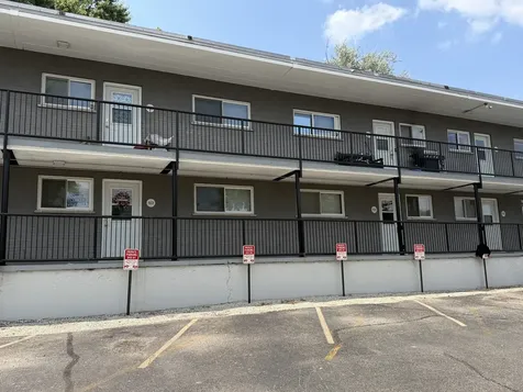 1307 College Avenue Wheaton IL 60187