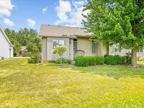 106 Katies Way Mount Morris IL 61054