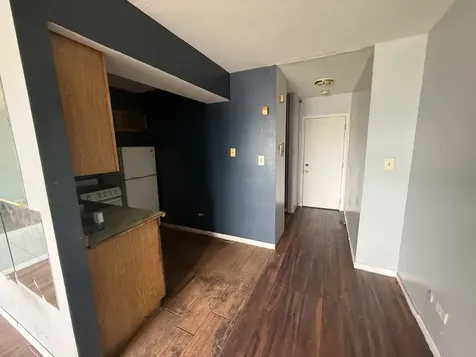 7854 South South Shore Drive Chicago IL 60649