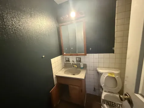 7854 South South Shore Drive Chicago IL 60649