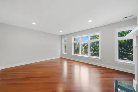 2527 West Harrison Street Chicago IL 60612
