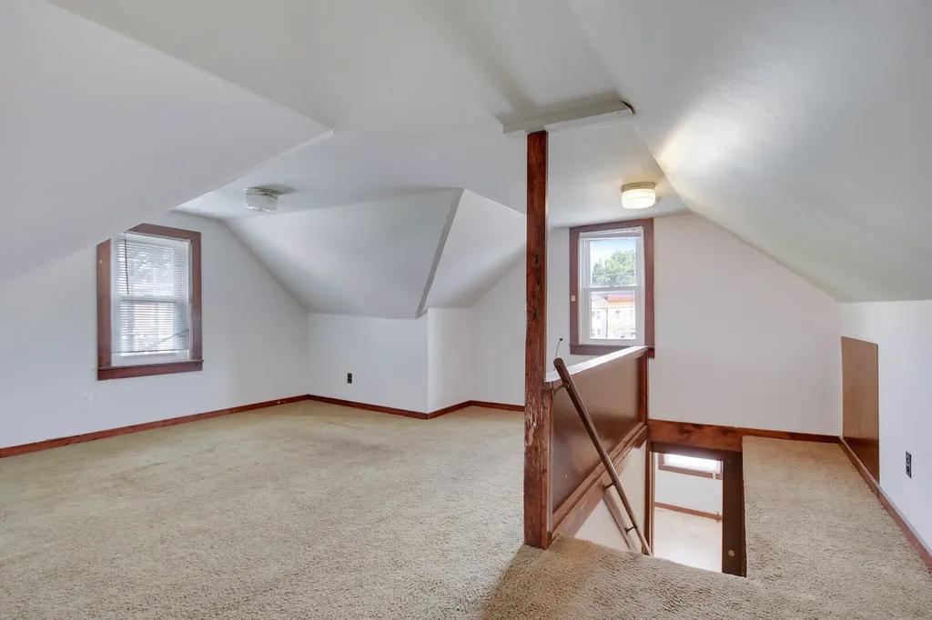 2858 West 38th Place Chicago IL 60632
