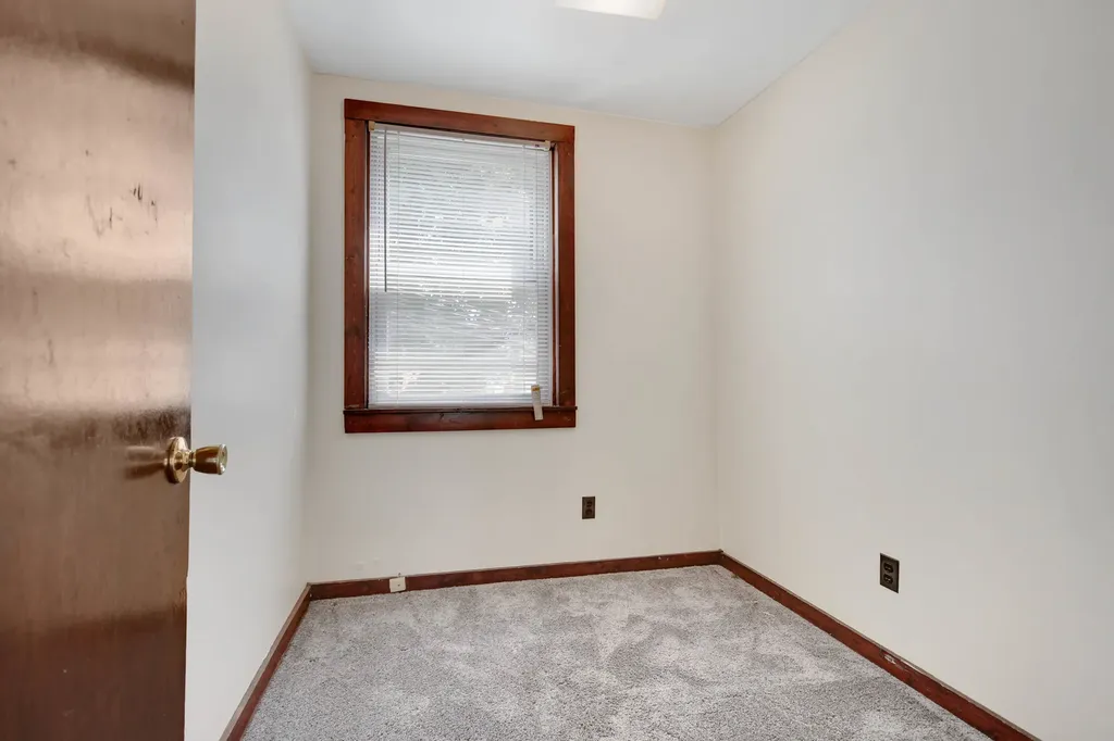 2858 West 38th Place Chicago IL 60632