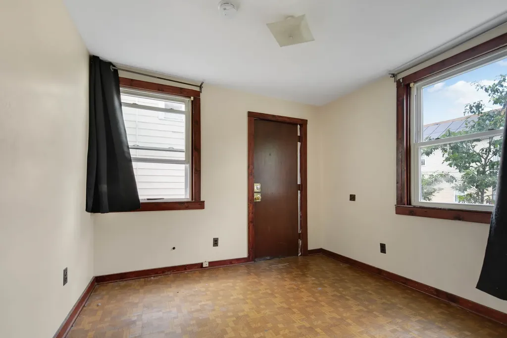 2858 West 38th Place Chicago IL 60632